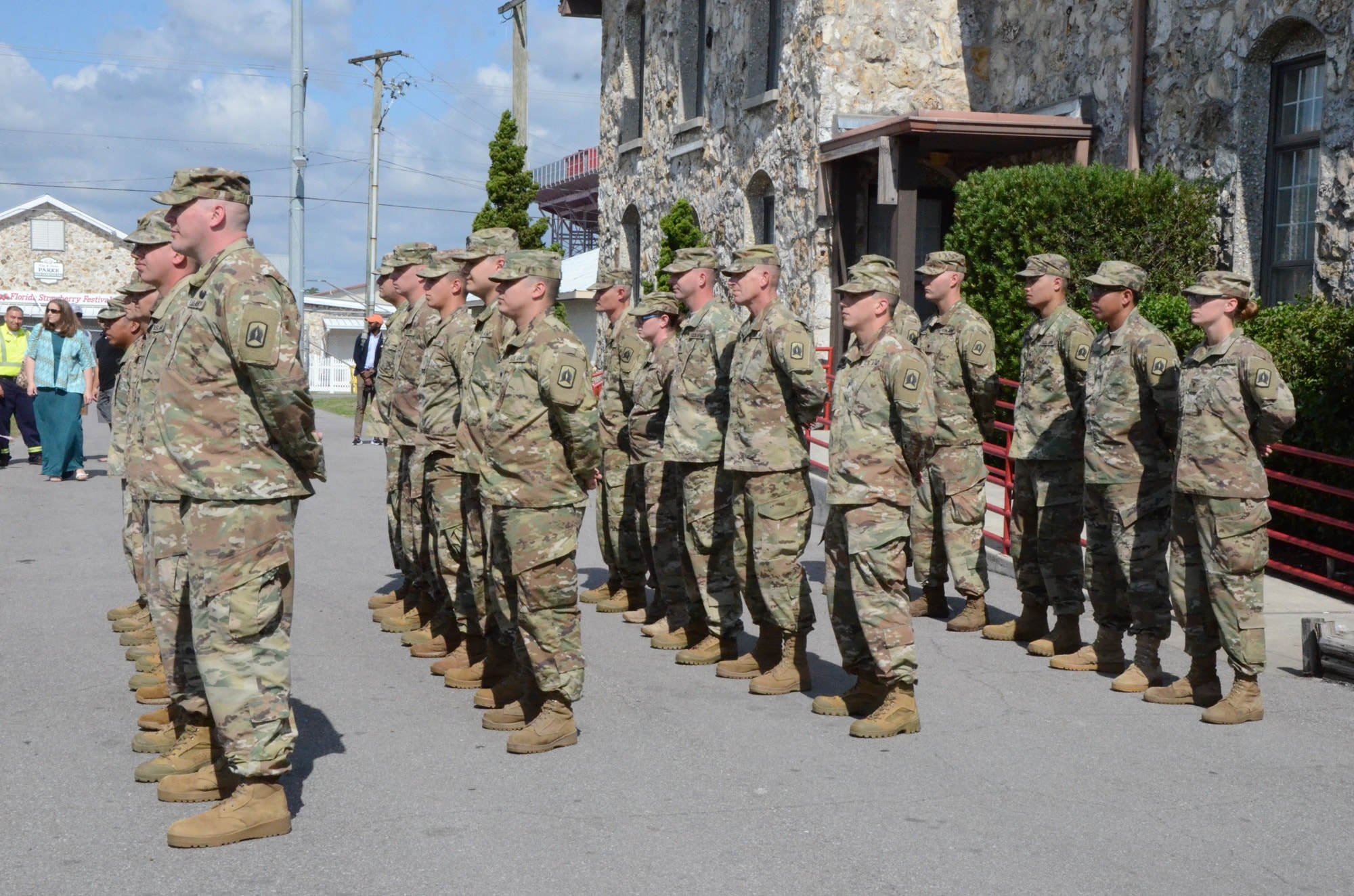Florida National Guardsmen deploy from Plant City