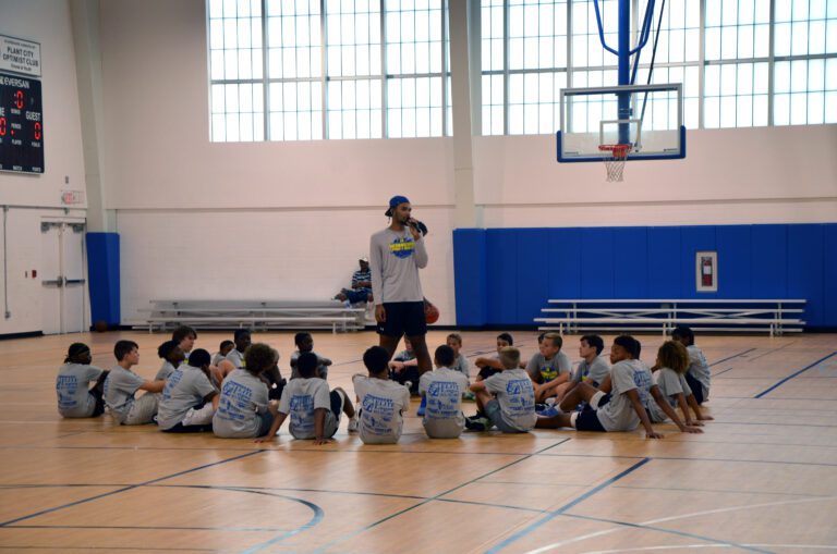 Johni Broome basketball camp