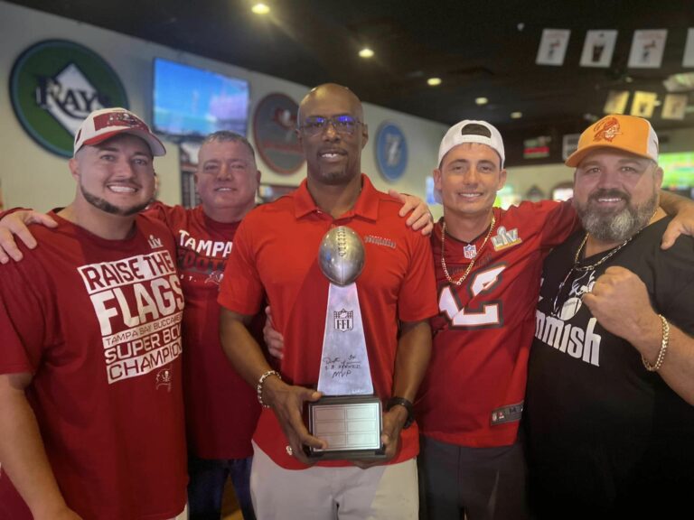 Bucs help kick off football season for Plant City fantasy football